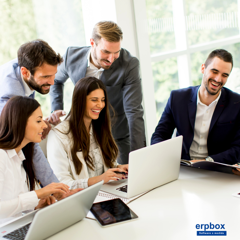 Escenario: Radar de Oportunidades (IA)